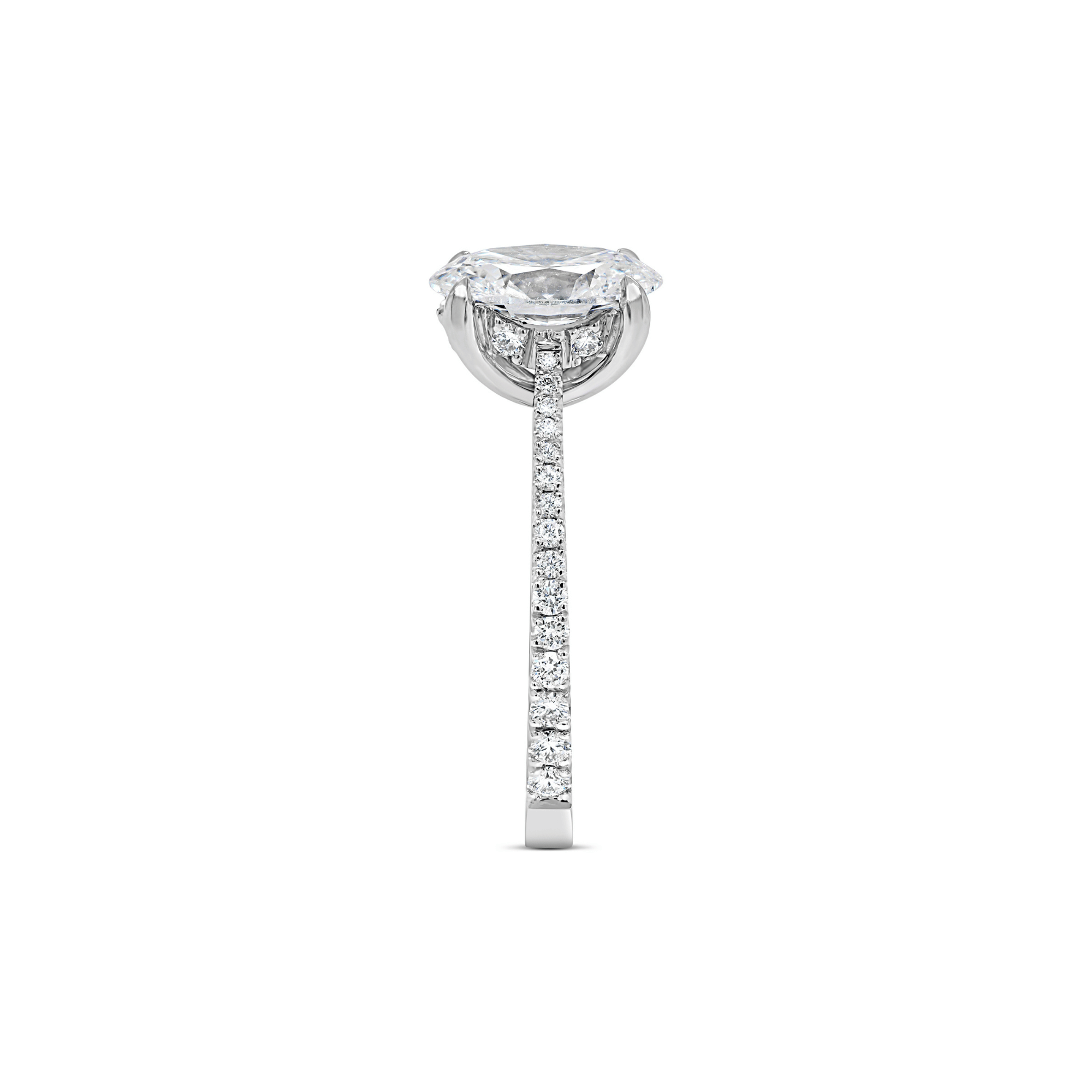 Everlasting Oval Cut Diamond with Tapered Band Engagement Ring