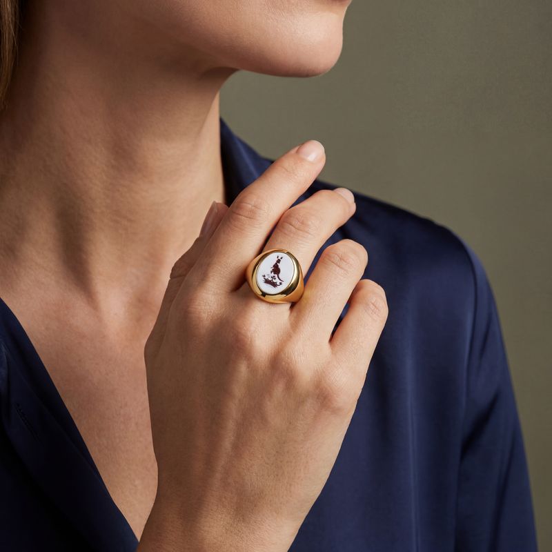 Kangaroo & Crown Sardonyx Intaglio Signet Ring