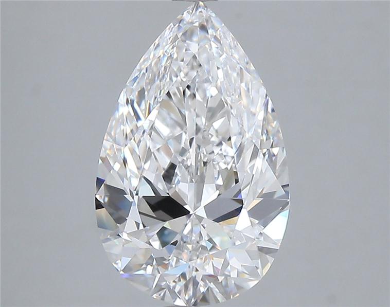 PEAR 3.4 D VVS1
