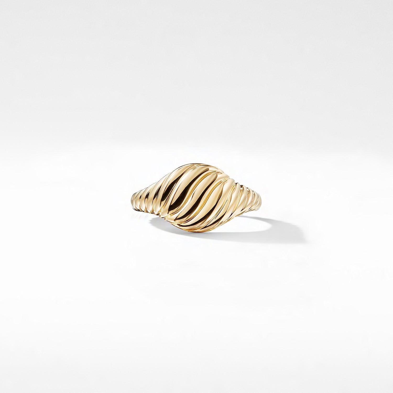 Sculpted Cable Mini Pinky Ring in 18ct Gold -3