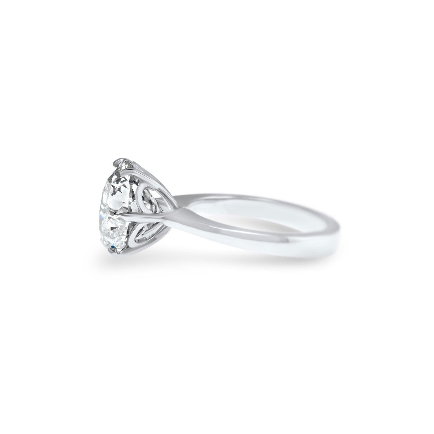 Round Brilliant Cut Solitaire Diamond Engagement Ring