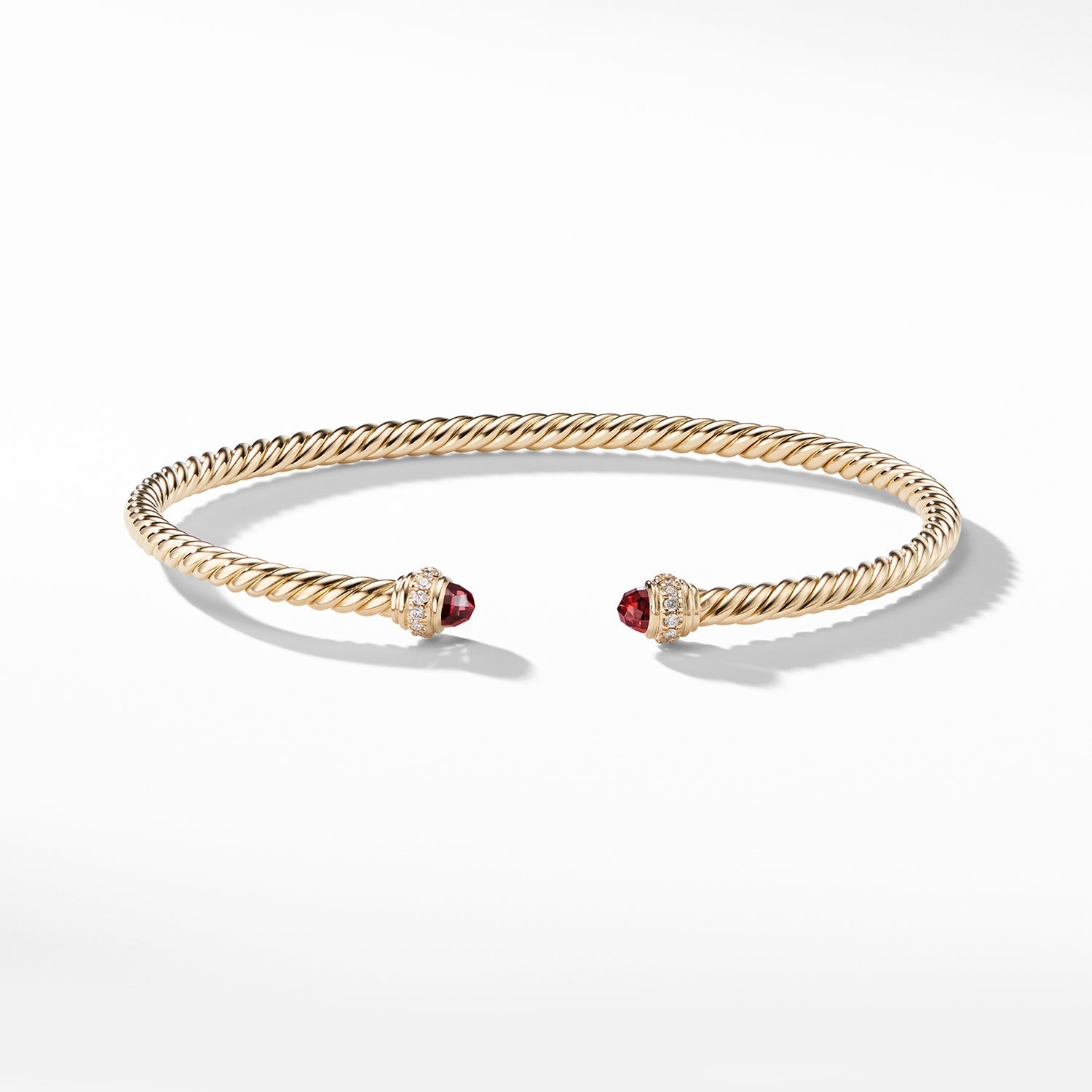 Cable Spira Bracelet in 18K Gold with Garnet and Diamonds, - Medium