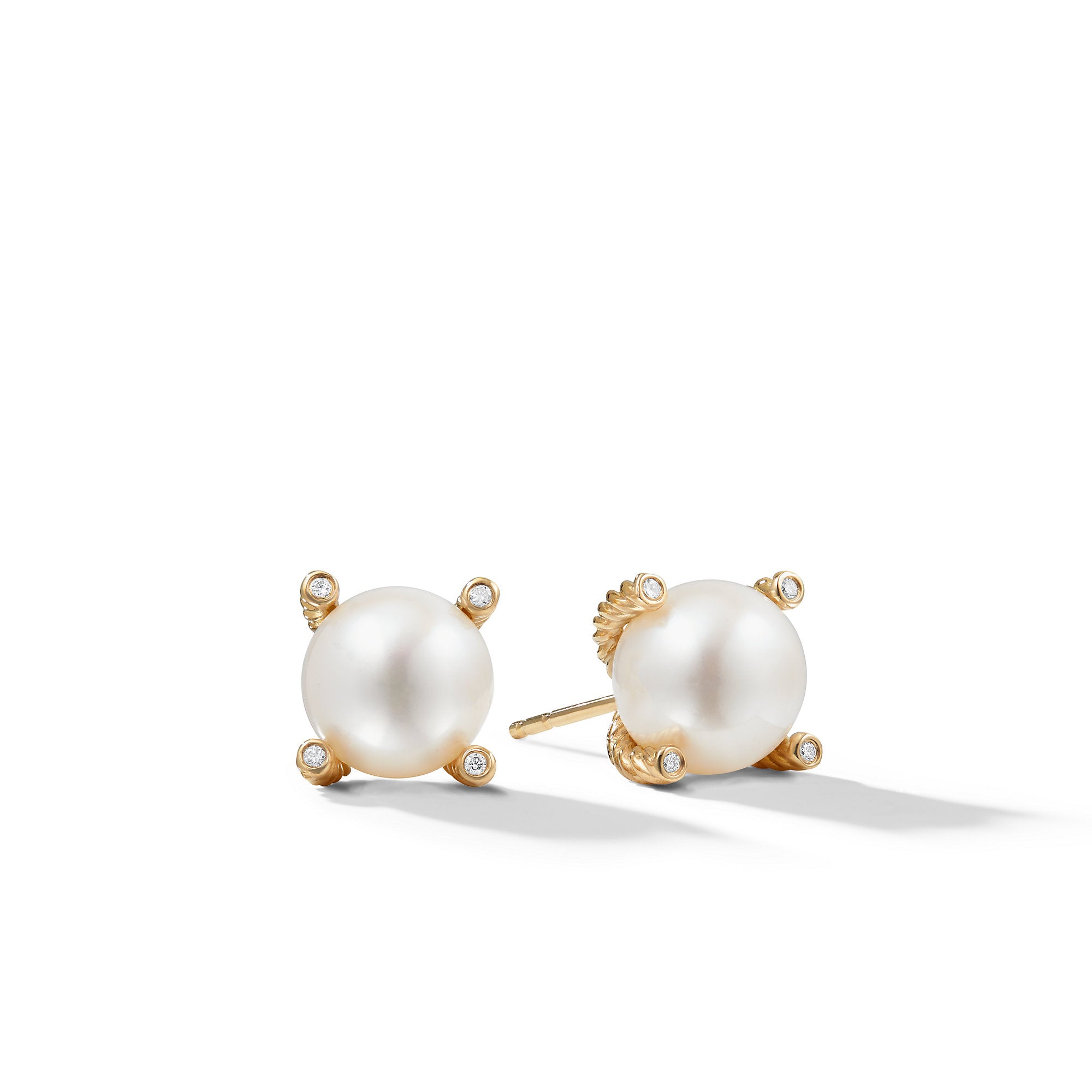 Pearl Earrings with Diamonds in Gold