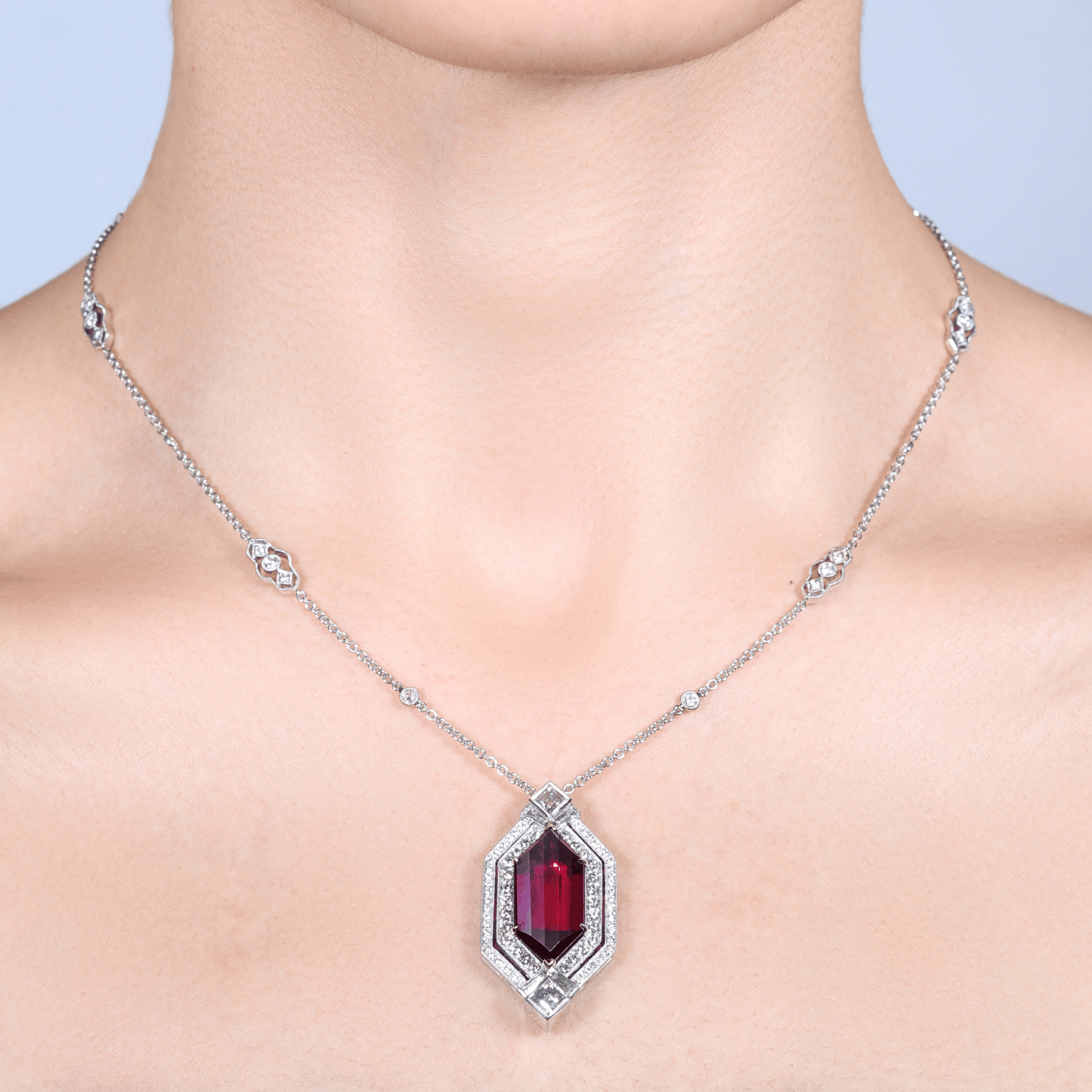 Woodlands Rhodolite Garnet & Mixed-Cut Diamond Necklace