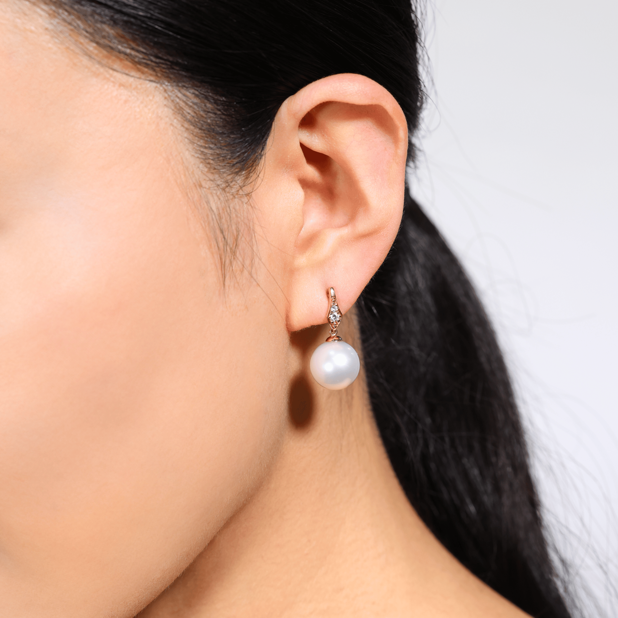 Rose Gold & Pearl Drop Earrings