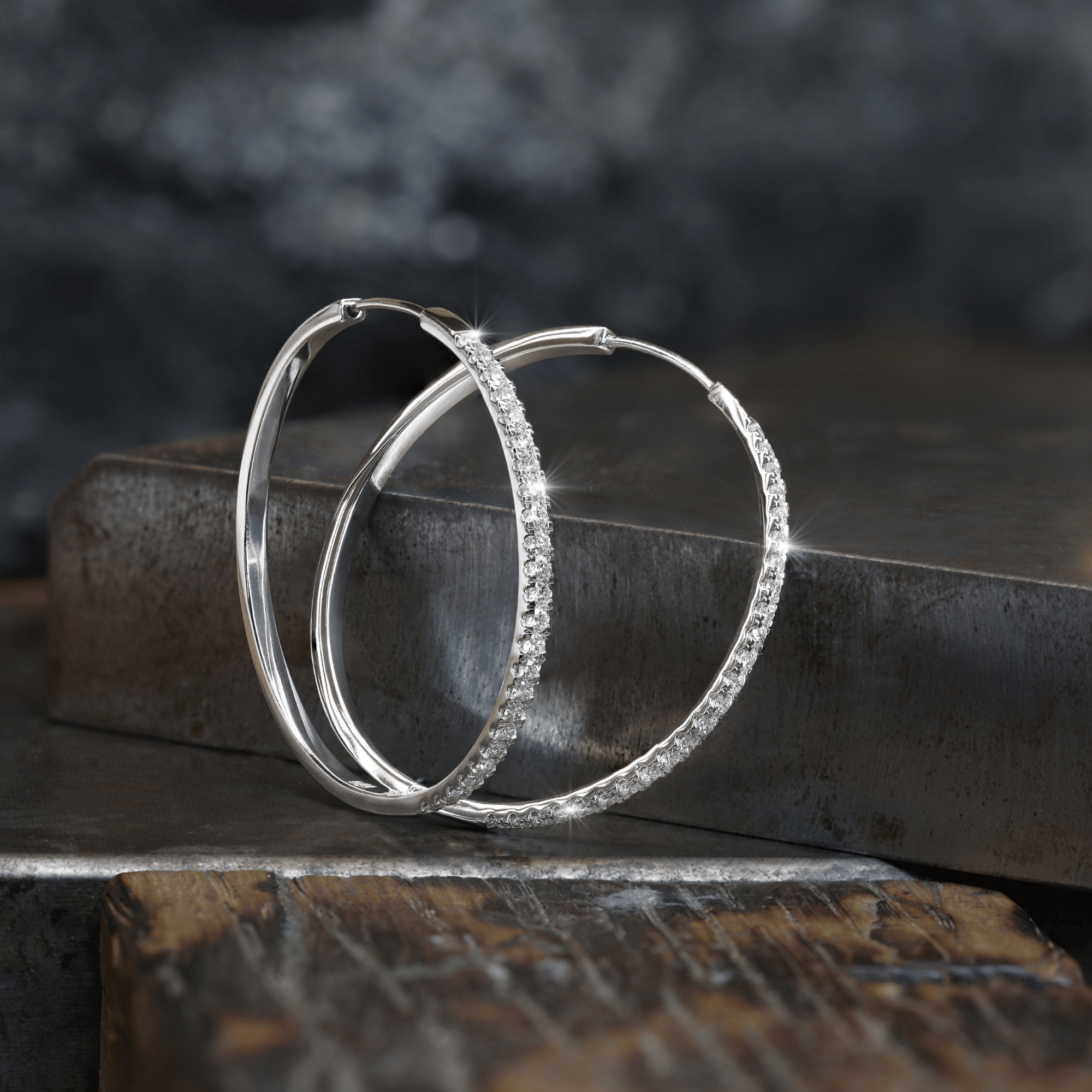 Round Brilliant Cut Fine Diamond Hoop Earrings