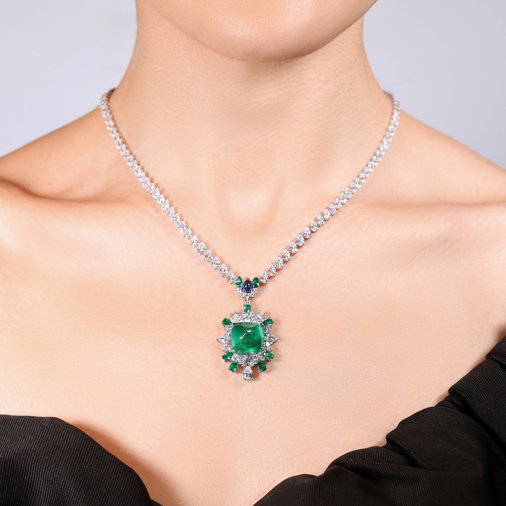 Aurora Sugarloaf Emerald and Diamond Necklace