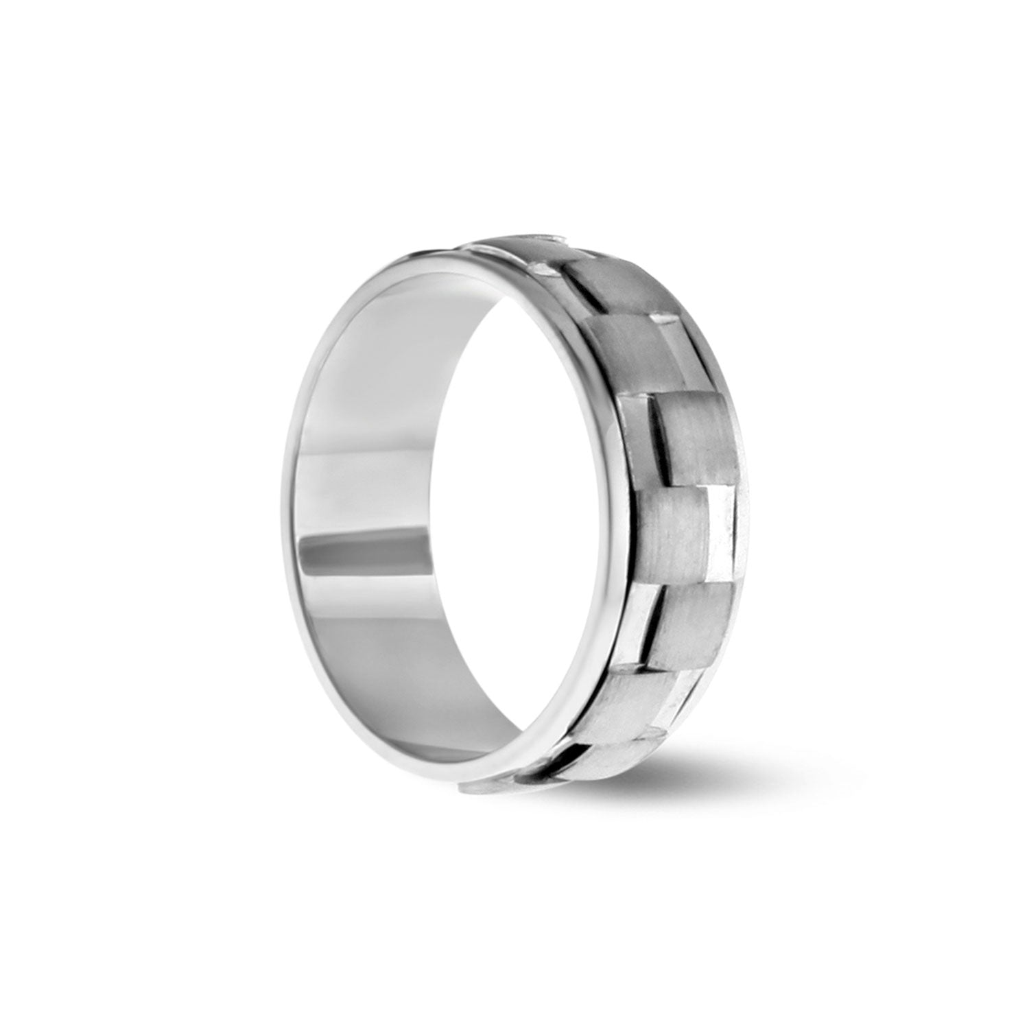 Men's patterned wedding band