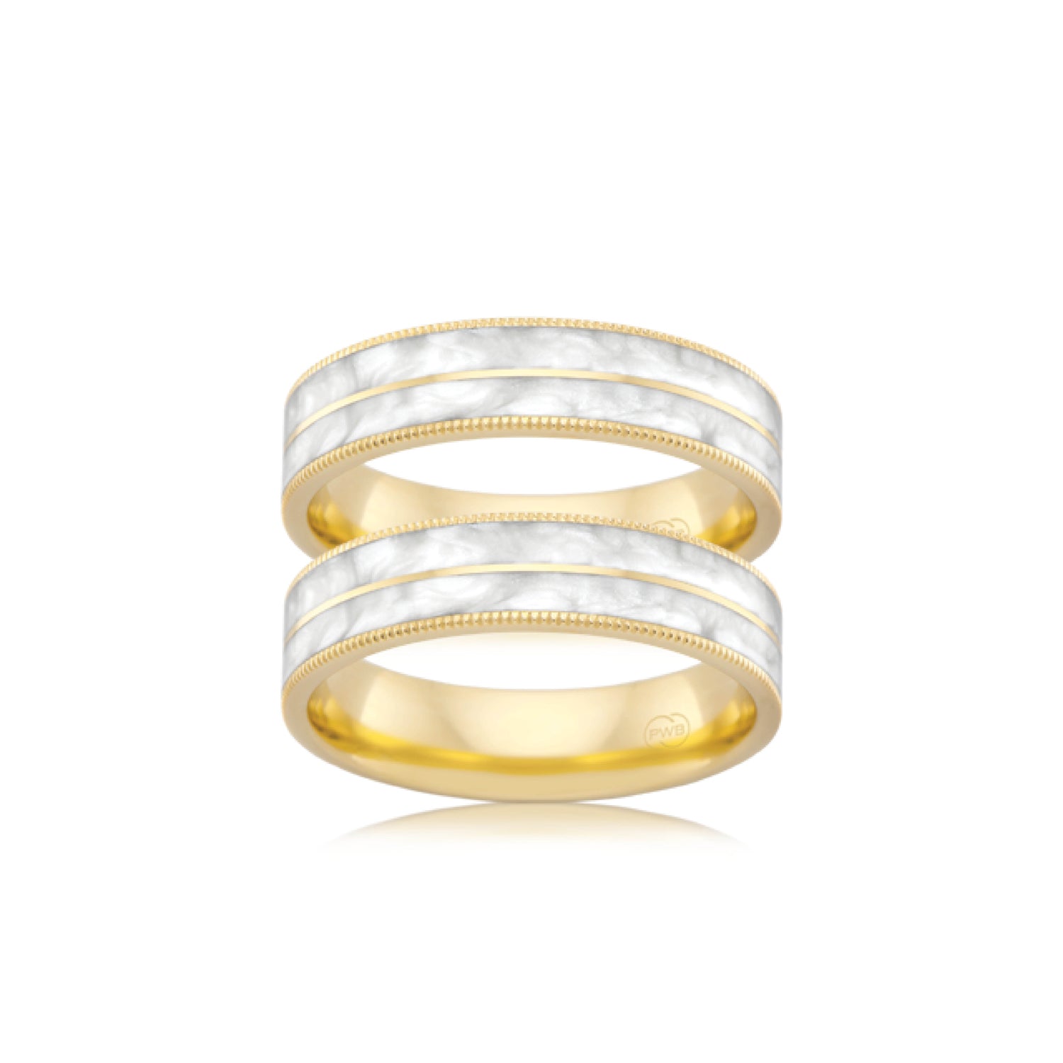Yellow gold and mother of pearl wedding ring