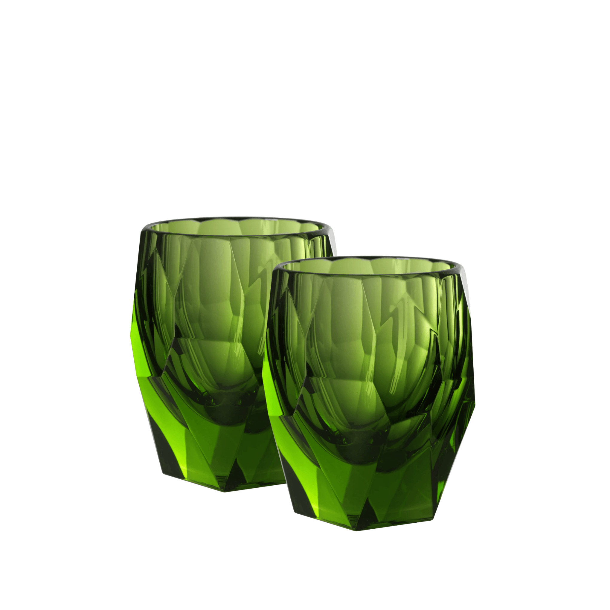 Super Milly Tumbler pistachio green outdoor dining