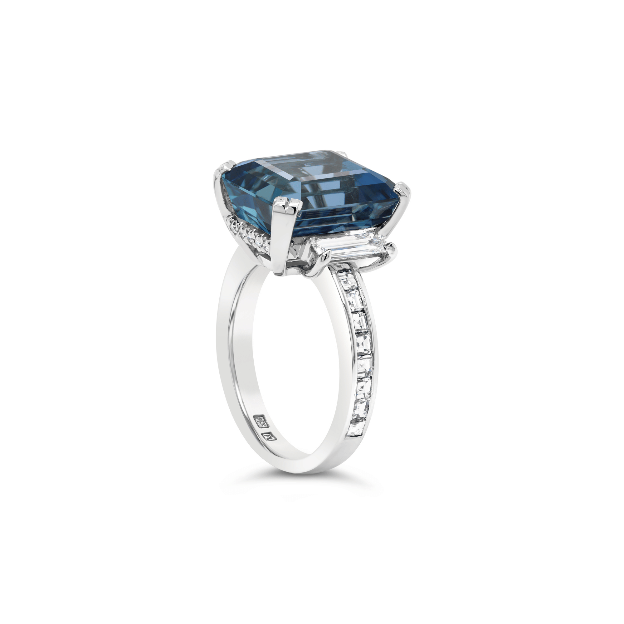 Aquamarine and diamond cocktail ring