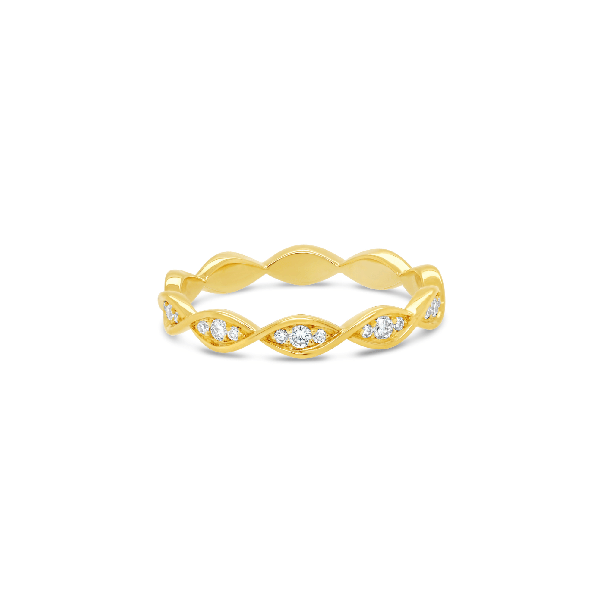 Yellow gold & diamond ring
