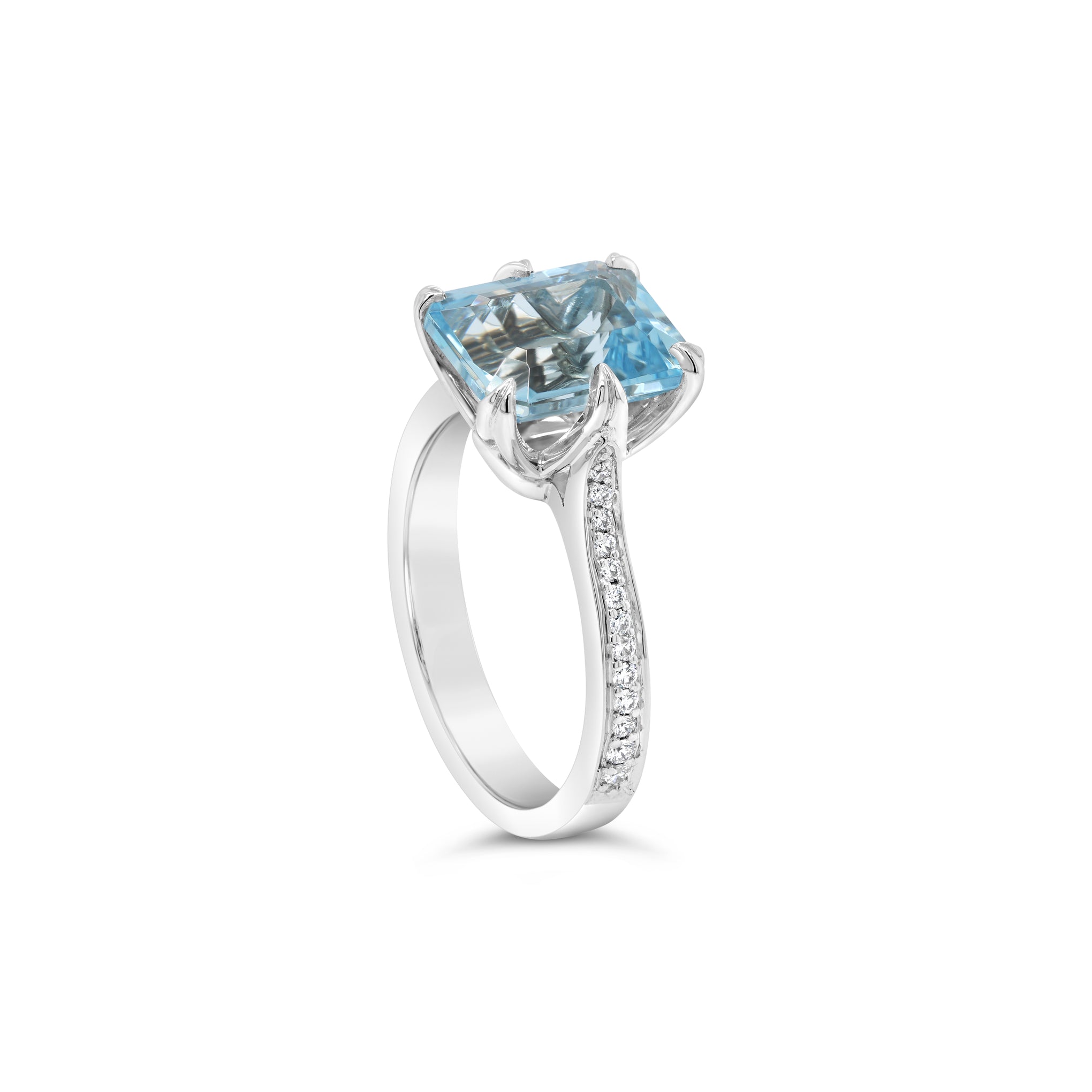 Aquamarine and Diamond Dress Ring Manhattan Collection