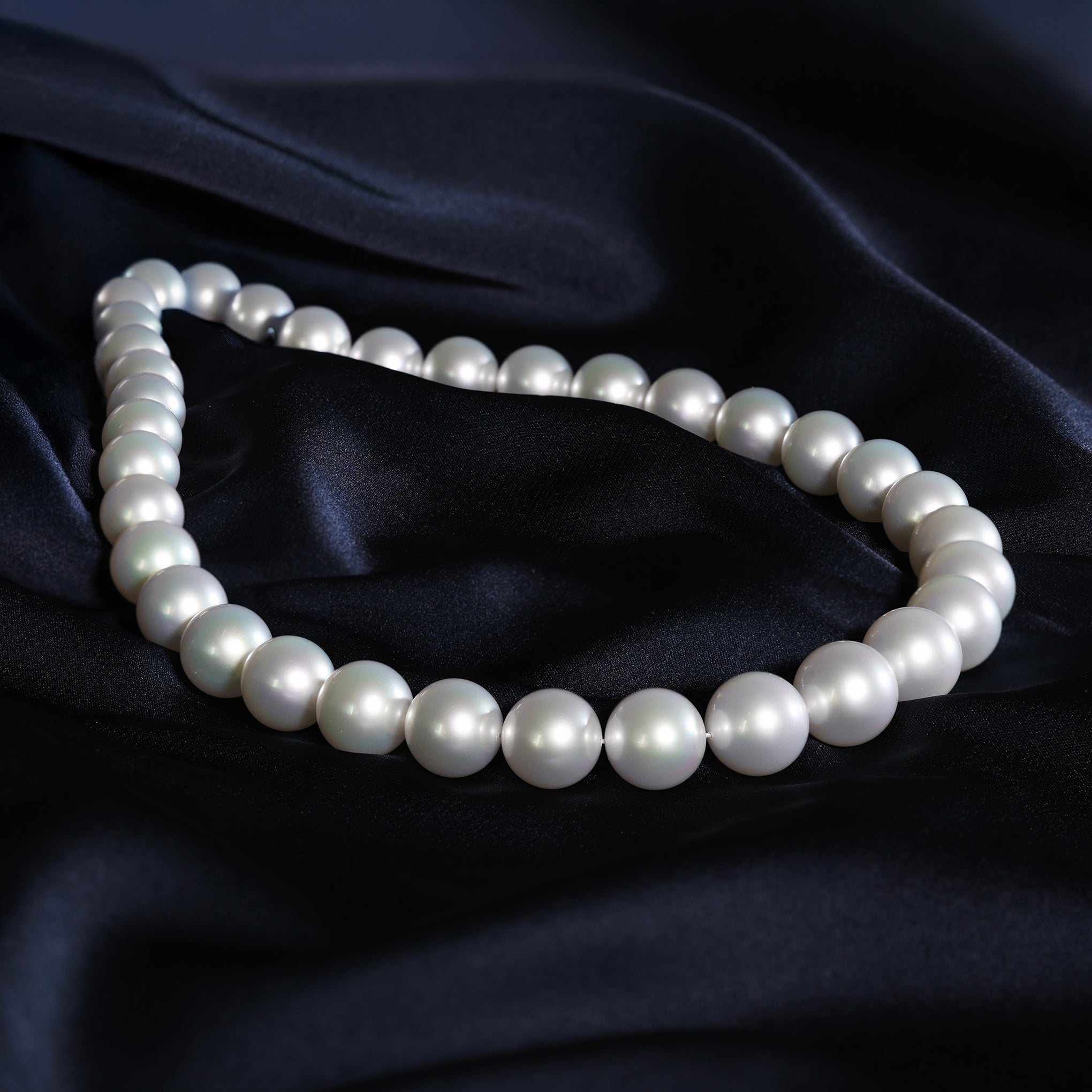 South sea pearl strand necklace