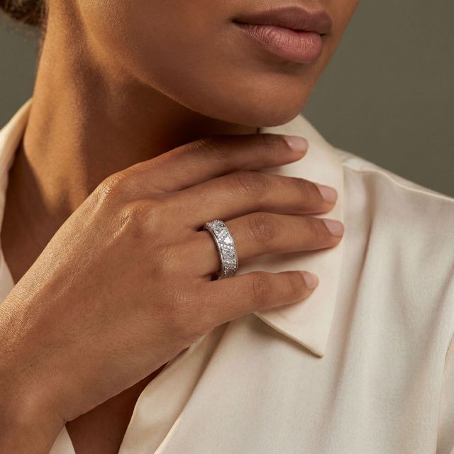 Trilliant Cut & Round Brilliant Cut Diamond Anja Ring - 18ct White Gold