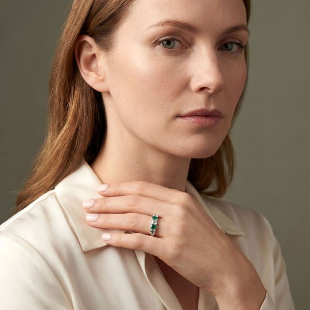 Colombian Emerald & Asscher Cut Diamond Ring